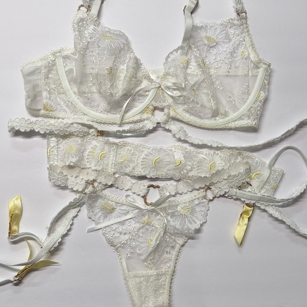 Honey Birdette Set Daisy Bridal White Floral lingerie